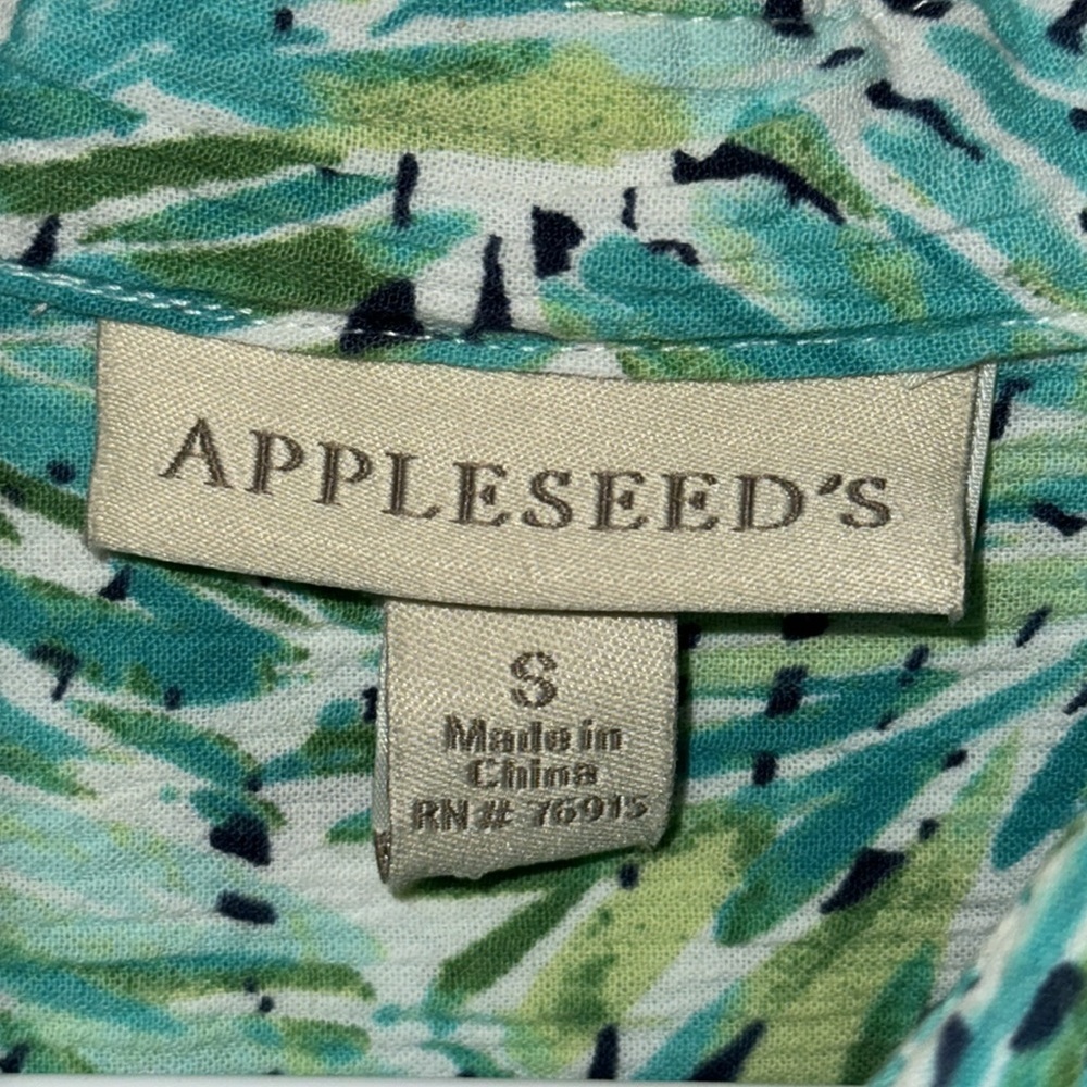 Appleseed’s Crinkle Collared Button Down Shirt Gr… - image 7